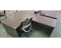 30x48 L desk new 